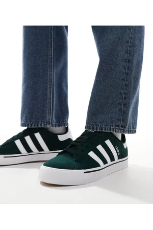 adidas Campus Vulc trainers in dark