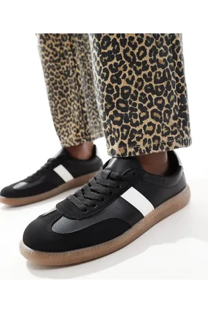 London Rebel Cally trainer with gum sole in and white