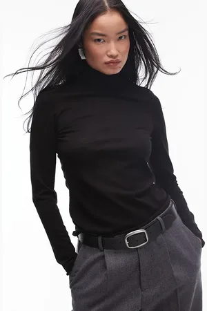 & OTHER STORIES Fine wool turtle neck top with long sleeves in