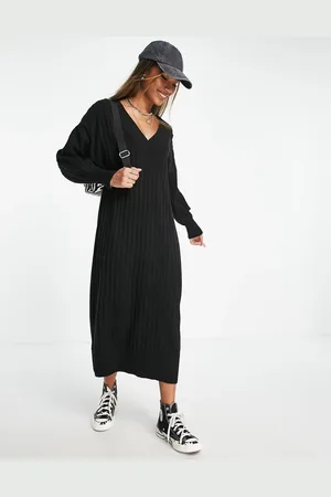 ONLY Knitted v neck midaxi dress in