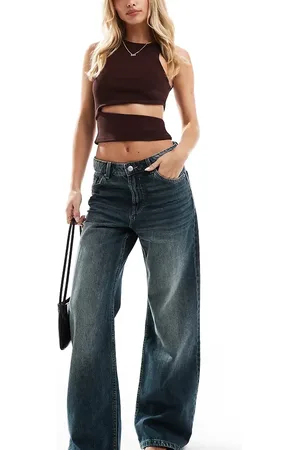 Bershka Petite baggy wide leg jeans in mid wash