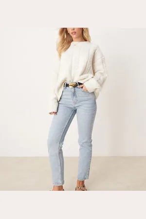 Stradivarius Petite cotton slim mom jean with stretch in washed