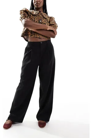 Stradivarius STR pleat front tailored trouser in