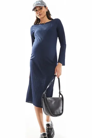 Mama;licious Mamalicious Maternity long sleeved plisse midi dress in
