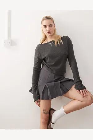 Urban Revivo Layered pleated mini skirt in light