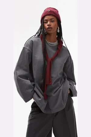ARKET Oversized sweatshirt with wide sleeves in washed