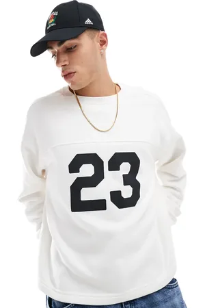 Cotton On Cotton On boxy fit graphic crew sweatshirt with 23