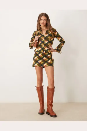 Glamorous Low rise mini skirt in khaki tartan co-ord
