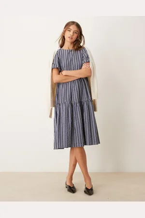 Glamorous Puff sleeve tiered midi dress in blue stripe