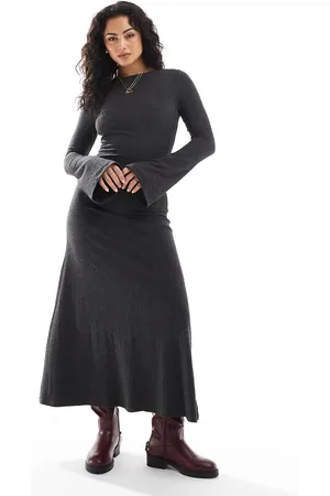 Pimkie Ribbed boat neck flared sleeve maxi dress in