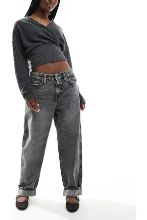 Pull&Bear Mid rise barrel leg jean in washed
