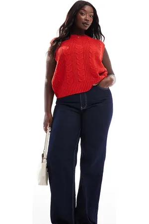 Yours Cropped cable knit vest in