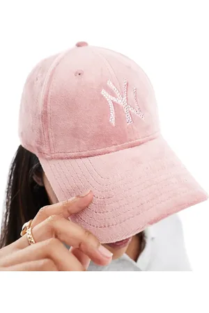 New Era NY Yankees 9forty velour cap in with rhinestone logo