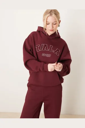 Tala Logo oversized hoodie in burgundy