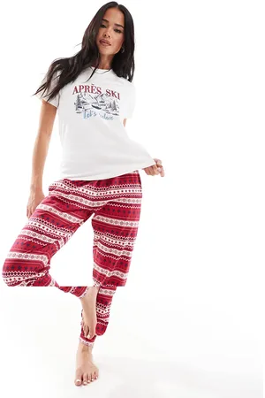 Threadbare Threabare pyjama set and t-shirt in ski print