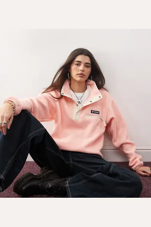 Columbia Helvetia II cropped half snap fleece in sand, chalk