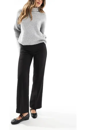 Stradivarius Tailored straight slim leg trouser in