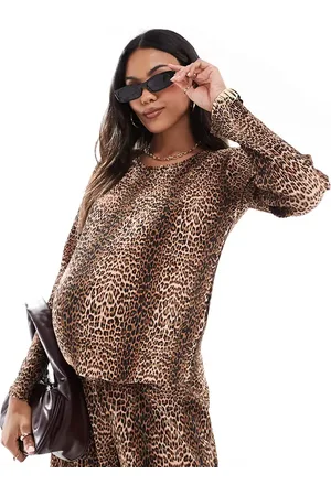 Mama;licious Mamalicious Maternity plisse top co-ord in leopard print