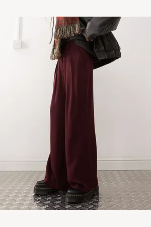 COLLUSION Tailored wide leg trousers in burgundy