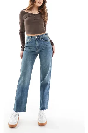 ASOS Comfort stretch straight leg jean in vintage wash