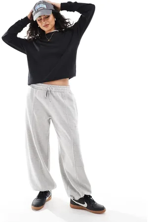 Stradivarius Seam front jogger in