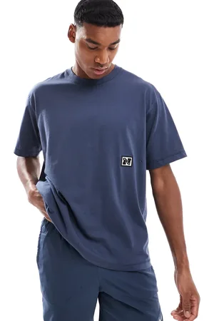 Nike Heritage Dri-FIT t-shirt in
