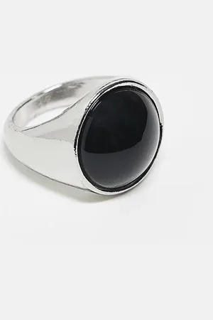 Reclaimed Unisex simple ring with faux black stone in