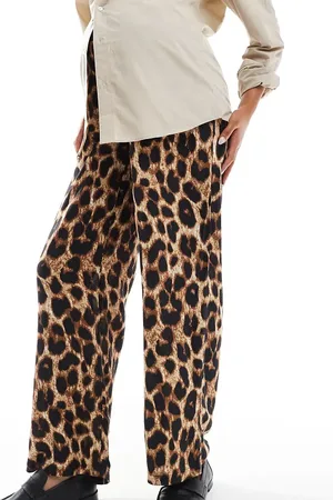 Mama;licious Mamalicious Maternity wide leg under the bump trousers in leopard