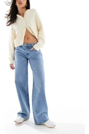 Stradivarius STR low rise baggy jean in medium