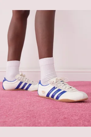 adidas Tokyo trainers in and blue
