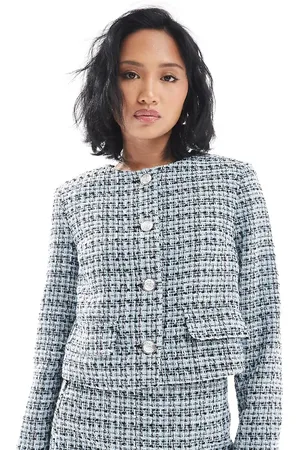 New Look Cropped boucle jacket co-ord in