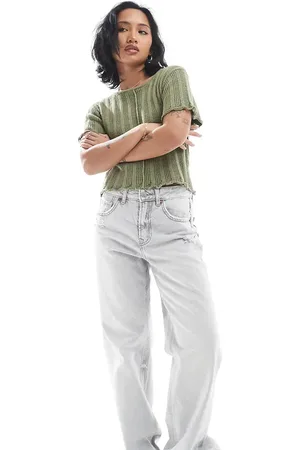 Stradivarius Petite D92 straight jeans in light wash
