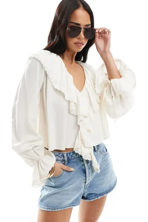 Bershka Cuffed sleeve frill detail top in ecru