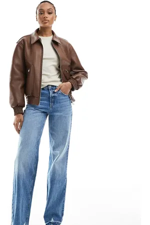 Stradivarius Tall D92 wide leg dad jeans in medium wash
