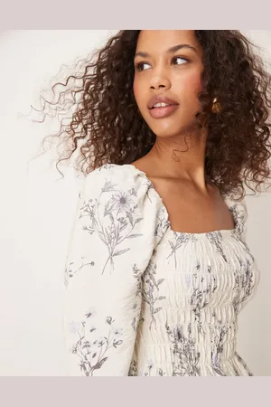 New Look Shirred long sleeve milkmaid top in floral print
