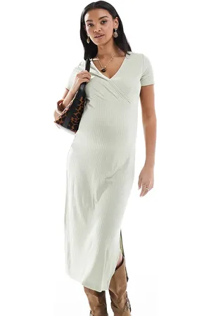 Mama;licious Mamalicious Maternity short sleeved ribbed jersey maxi dress in sage