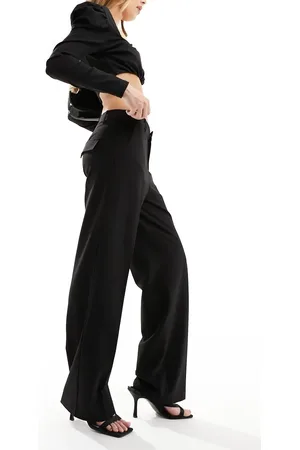 Stradivarius STR mid rise tailored straight trouser in