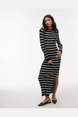 Topshop Knitted button through maxi dress in mono
