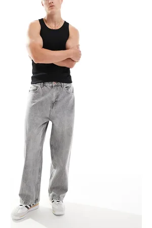 Bershka Loose baggy fit jeans in