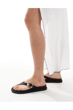 London Rebel Buckle detail thong sandals in