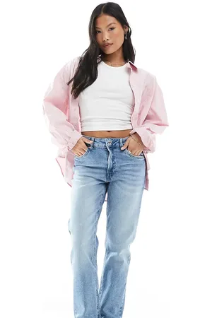 Stradivarius Petite D10 mom slim jean in medium wash
