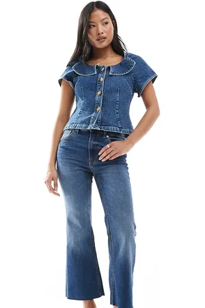Stradivarius Petite D78 cropped flare jean in medium wash