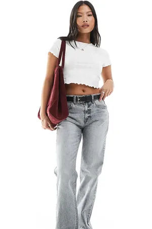 Stradivarius Petite D98 straight leg jeans in dark wash