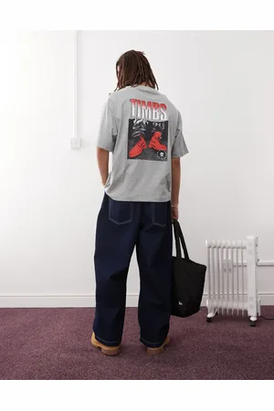 Timberland Timbs 6"" backprint oversized t-shirt in