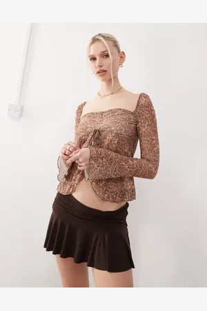 Motel Ratu paisley print ruffle front top in