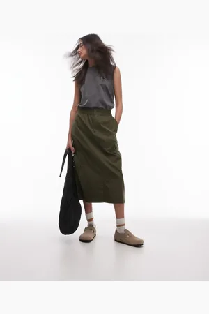 Carhartt Jet cargo skirt in khaki