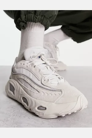 adidas Oznova trainers in and silver