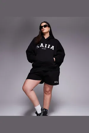 Kaiia Plus embroidered logo sweat shorts co-ord in