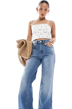 Stradivarius Petite D92 denim straight jeans in dark wash
