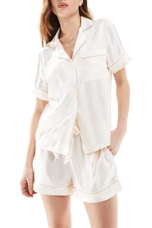 Chelsea Peers Bridal Jaquard Satin short sleeve revere and short set in ivory